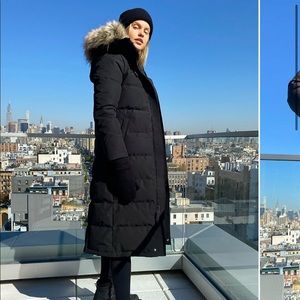 Aritzia TNA St. Anton Parka, Long Size Small